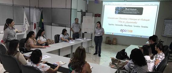 Equipe da Aperam BioEnergia e Fundação durante reunião com as secretarias (1).jpg